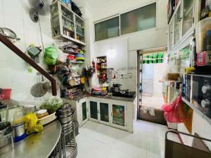 MẶT TIỀN KINH DOANH- 2 MẶT ĐƯỜNG XE HƠI TRƯỚC SAU THOÁNG MÁT- KHU VIP GẦN UBND PHÚ NHUẬN